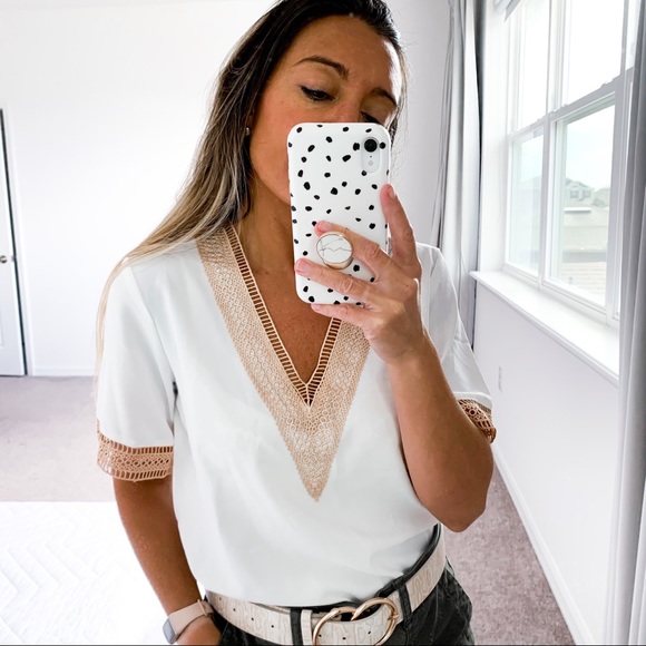 White Tan Neutral Contrast Lace Short Sleeve Blouse Small - Picture 9 of 12